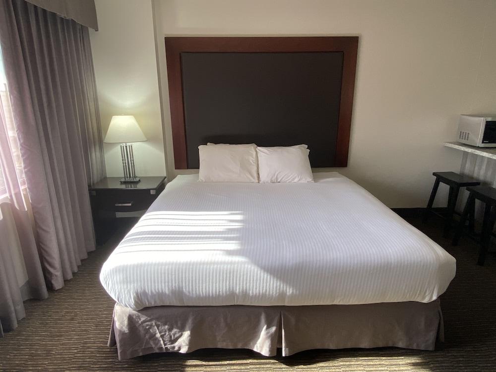 Medicine Hat Lodge, Trademark Collection By Wyndham Exteriör bild