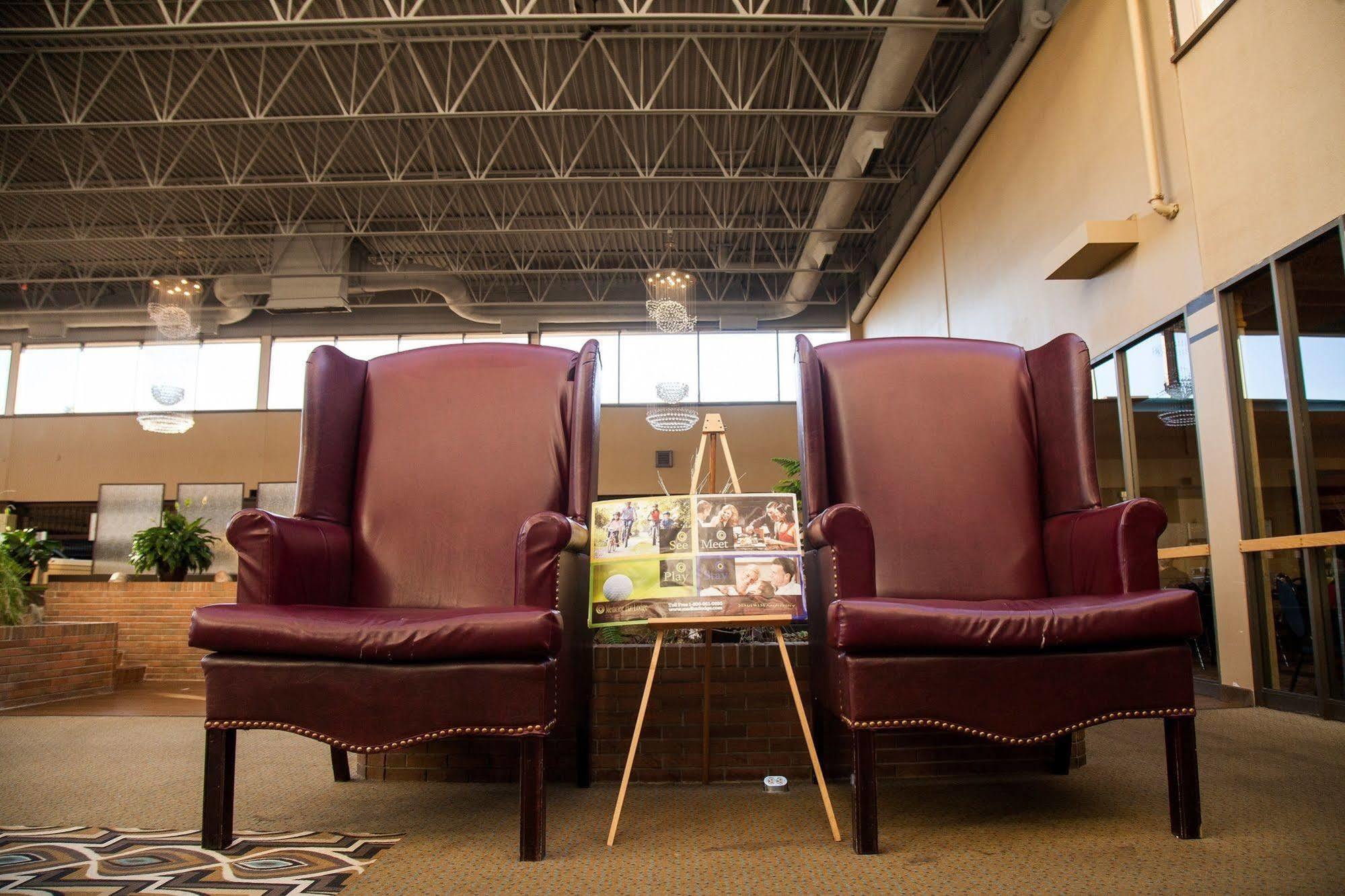 Medicine Hat Lodge, Trademark Collection By Wyndham Exteriör bild