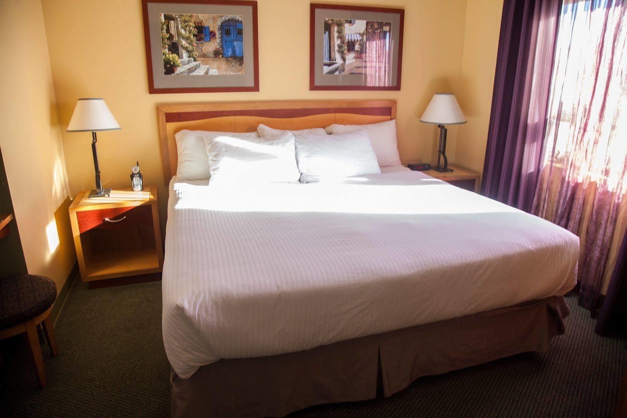 Medicine Hat Lodge, Trademark Collection By Wyndham Exteriör bild